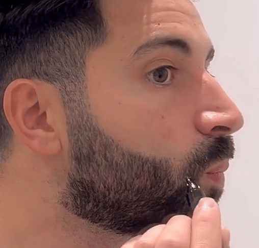 Creion pentru barbă